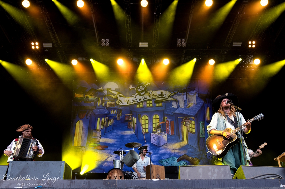 09.08.2018: Mr. Hurley & die Pulveraffen auf dem Open Flair-Festival in Eschwege