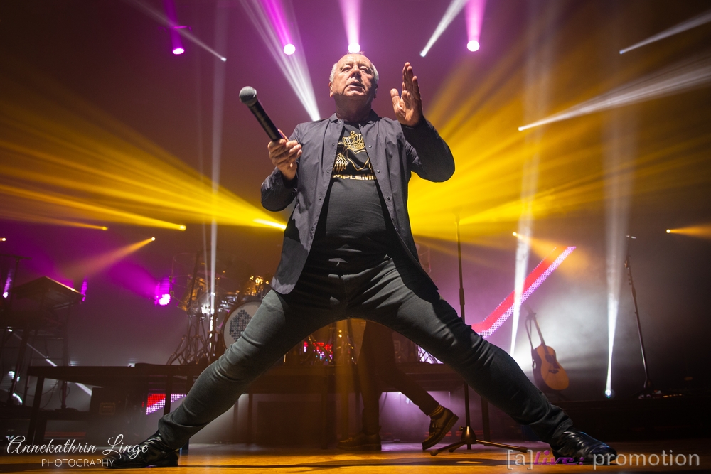 Simple Minds